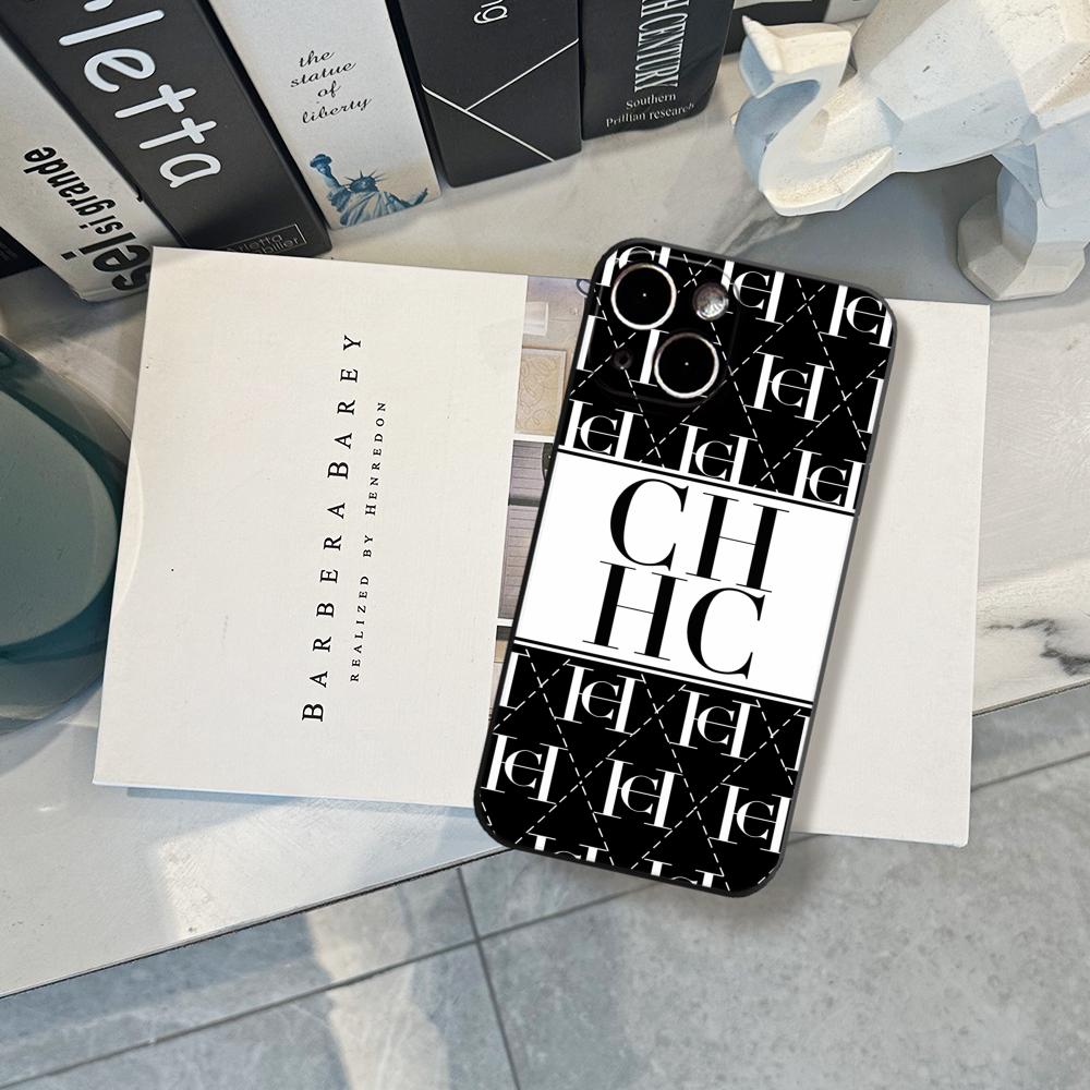 C-CarolinaS Fashion H-HerreraS - đánh giá và giá Phone Cases Trending