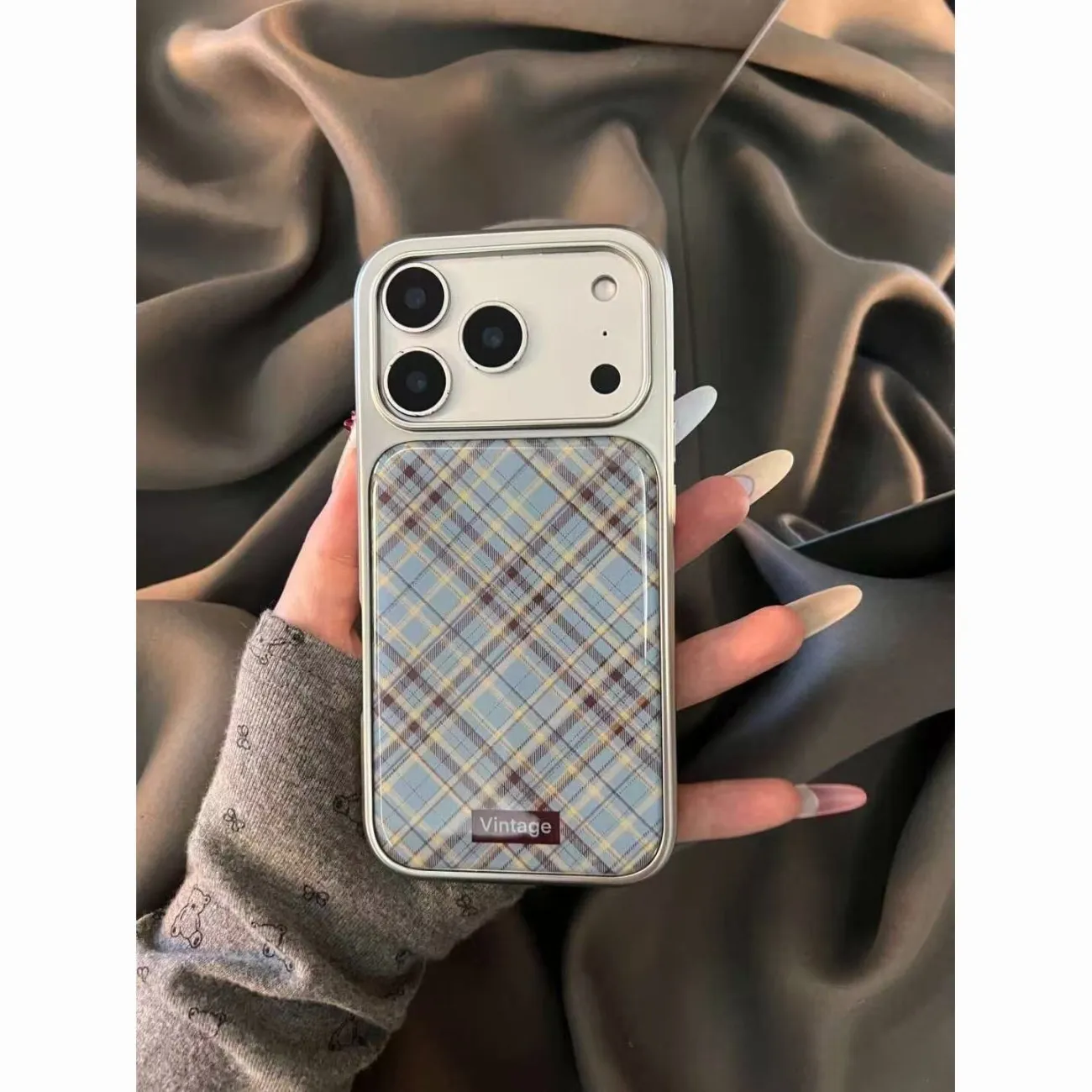 Japanese and Korean Ins Retro  - đánh giá và giá Phone Cases Y2K